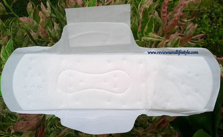 Cozy Care Sanitary pads review pictures
