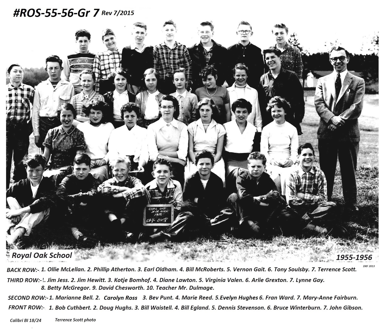 Royal Oak School Yard Class photos from the "1952" Royal Oak School.