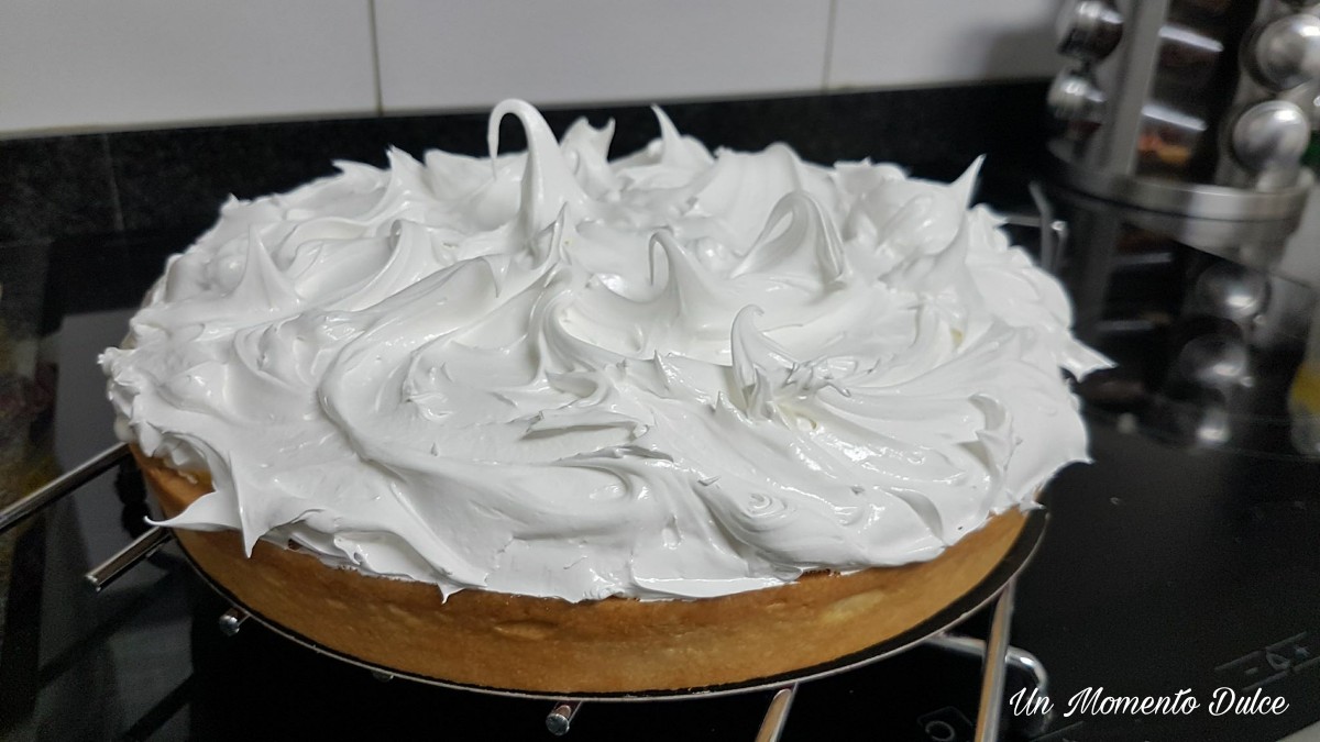 Un momento dulce TARTA DE LIMÓN Y MERENGUE SUIZO (LEMON MERENGYE PIE)