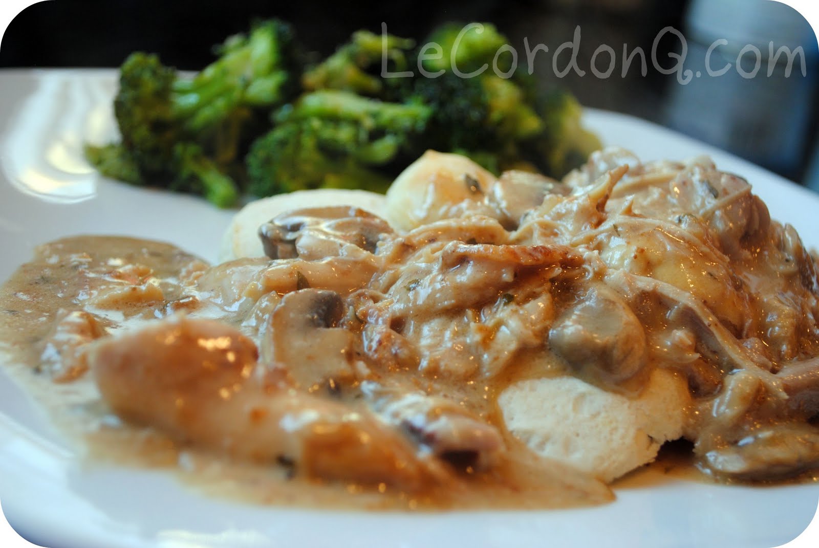 Chicken Mushroom Biscuits And Gravy The Kitchen Mccabe