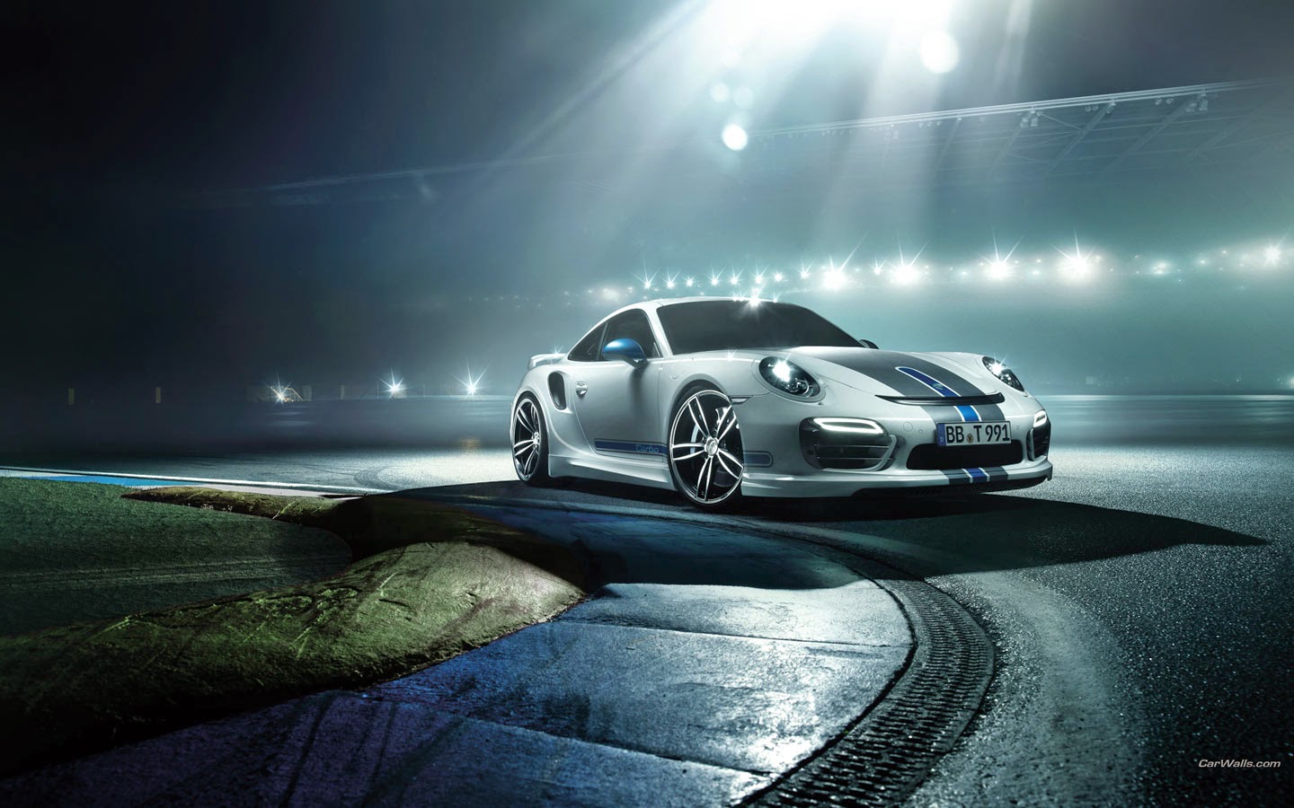 8張酷炫的保時捷跑車Porsche 911 Turbo高解析度桌布下載！(1440X900)