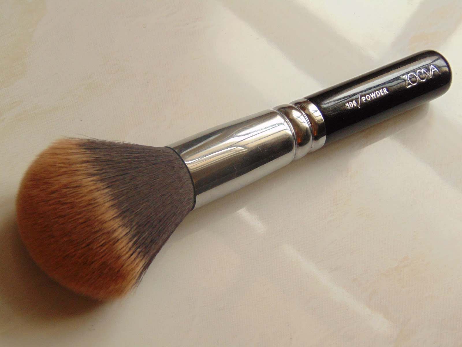 Oh Hey There! Zoeva 106 Vegan Powder Brush.