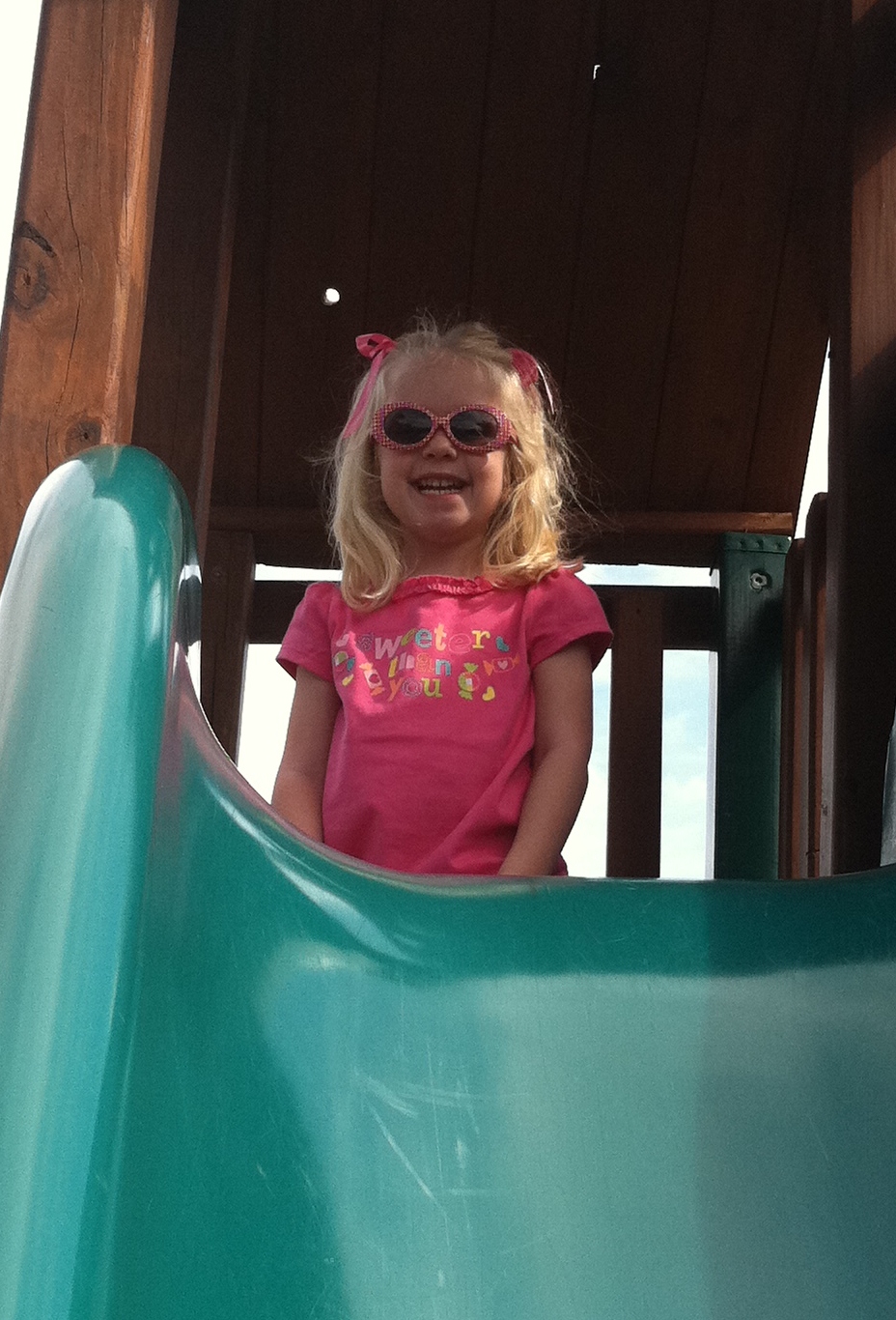 Southern Living Preppy Style Hello I Am Alive And Well 