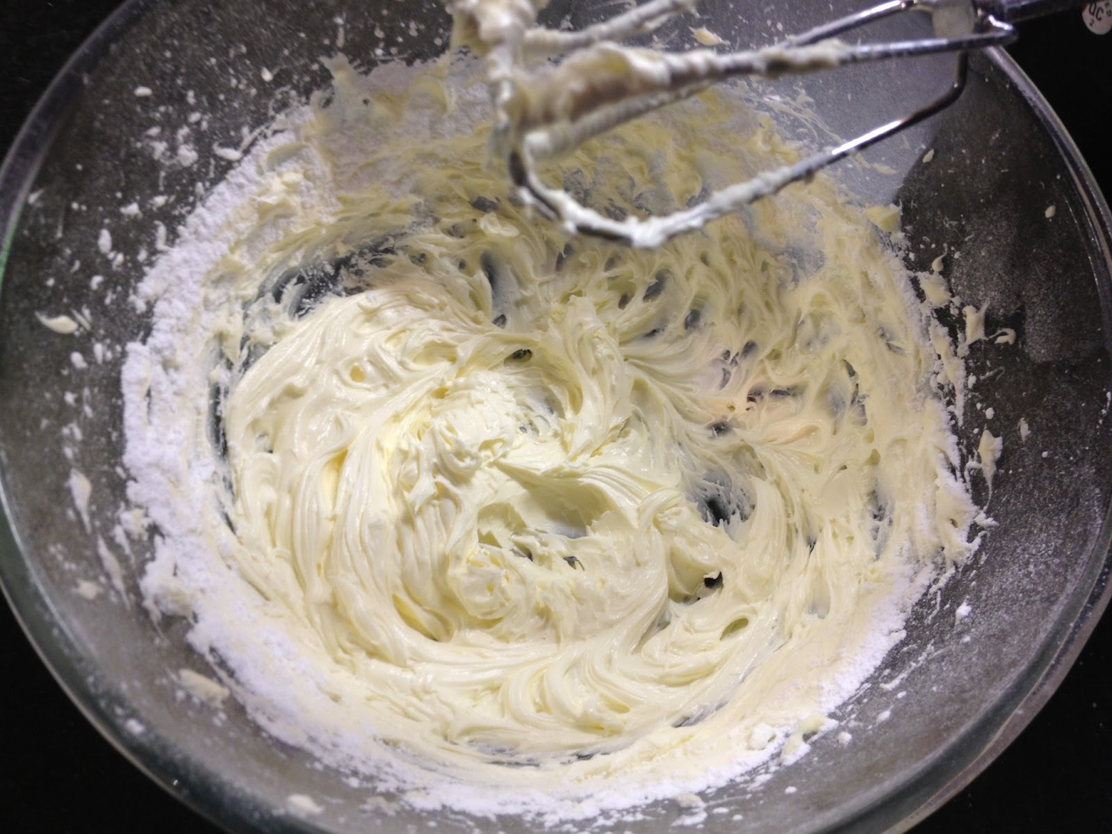 A Kick At The Pantry Door How To Make The Perfect Buttercream Frosting