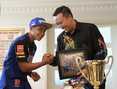 Galang Hendra dan Menpora Imam Nahrawi di Kemenpora Galang Hendra dan Menpora Imam Nahrawi di Kemenpora