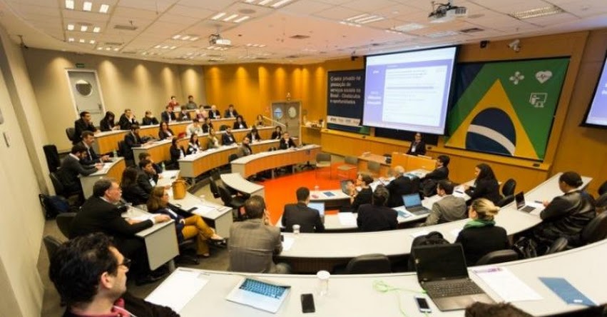 Obstáculos y oportunidades para involucrar al sector privado en la prestación de servicios sociales, según experiencia de Brasil Obstáculos y oportunidades para involucrar al sector privado en la prestación de servicios sociales, según experiencia de Brasil