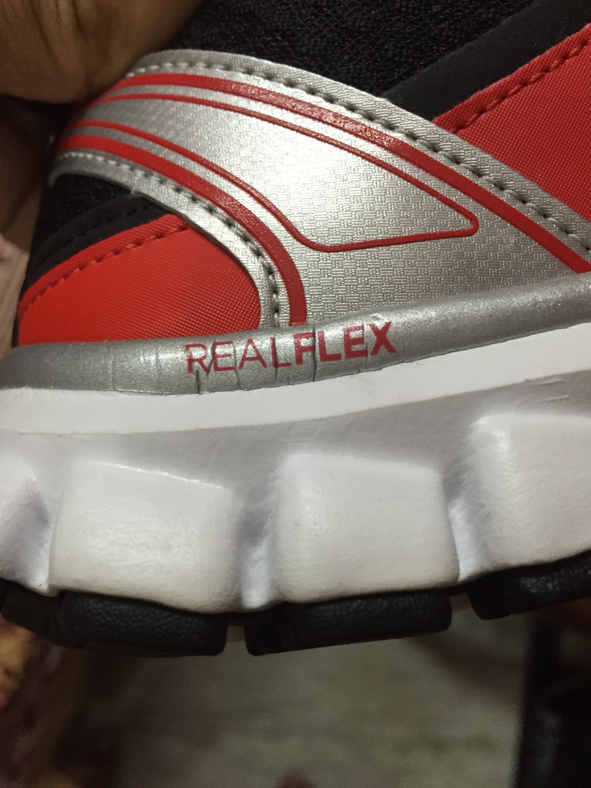 Reebok RealFlex India: Fake reebok shoes?