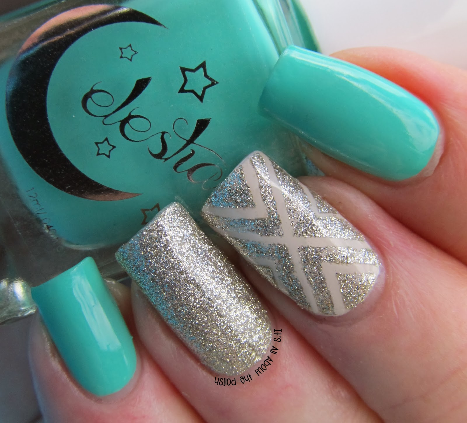 It's all about the polish: X Nail Glitter Design