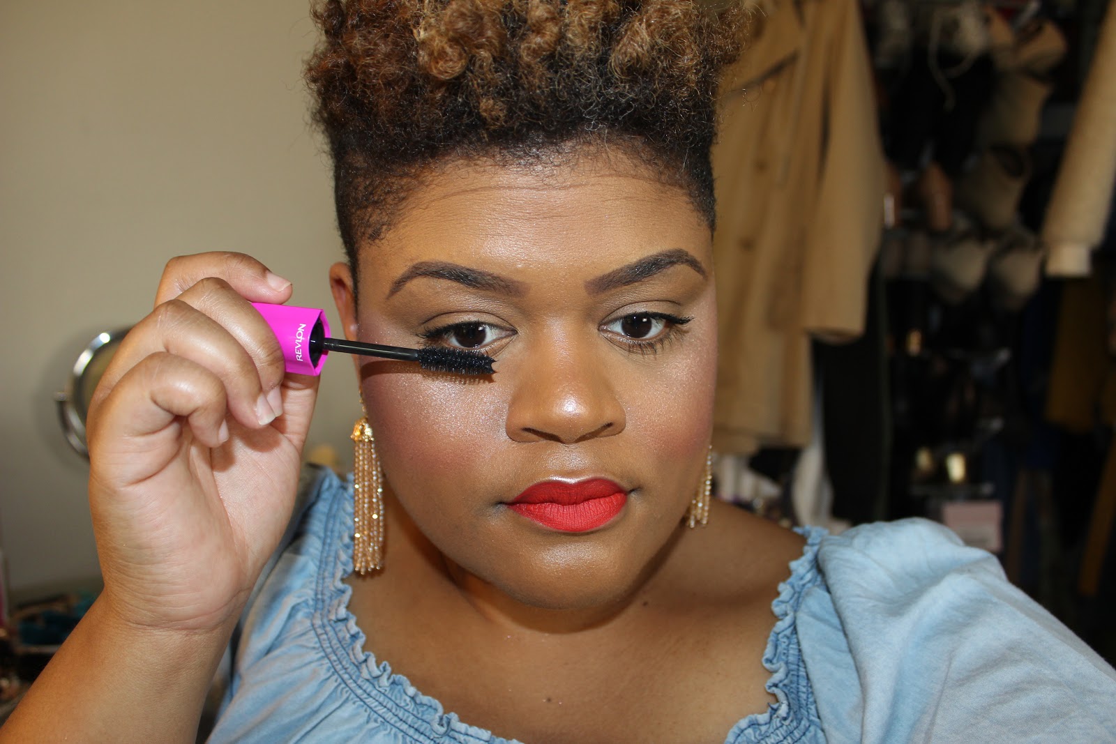 Five Tips for Avoiding Bumps After Brow Waxing or Threading FabEllis