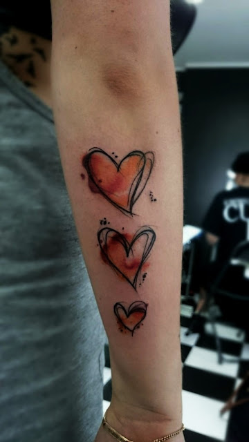 Tatuagens de coração para as mulheres Tatuagens de coração para as mulheres