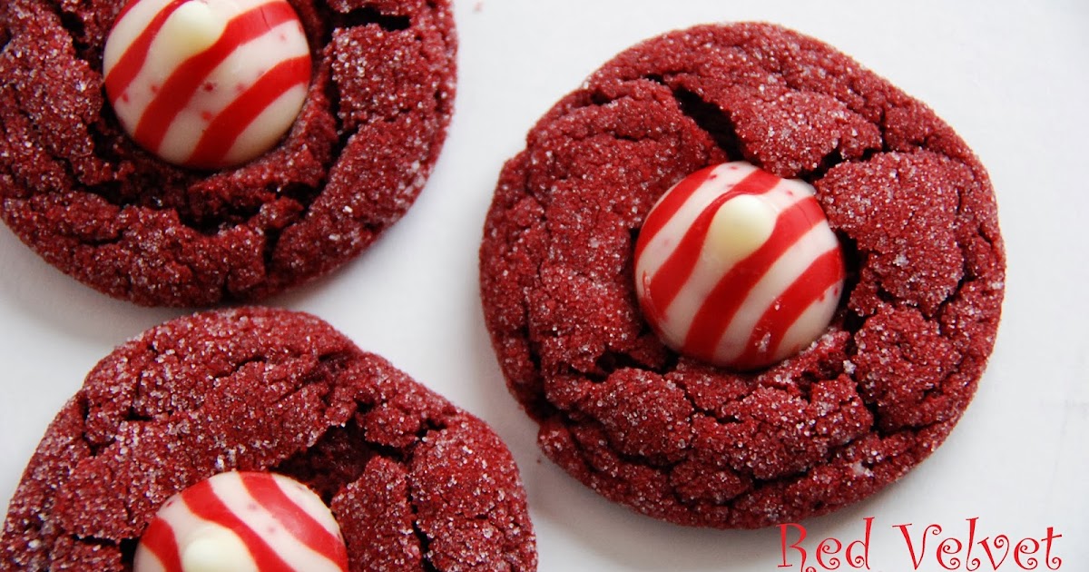 Duncan Hines Red Velvet. Red Velvet cookie. Печенье бархатное. Velvet Cake cookie. Red cookies
