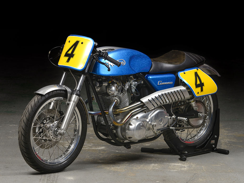 Norton Commando Restyling Rocketgarage Cafe Racer Magazine