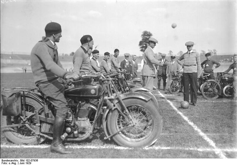 Berlin Fashion Sanzibell Streetstyle Travel Lifestyle