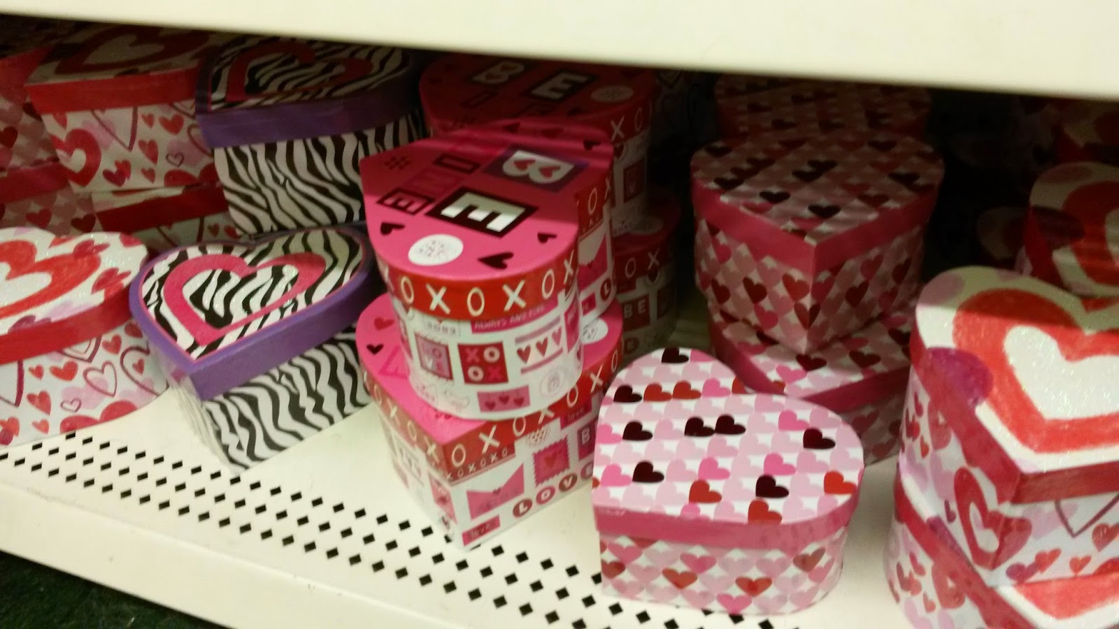 Thrifty Thursday Dollar Tree Valentine's Decor 2015