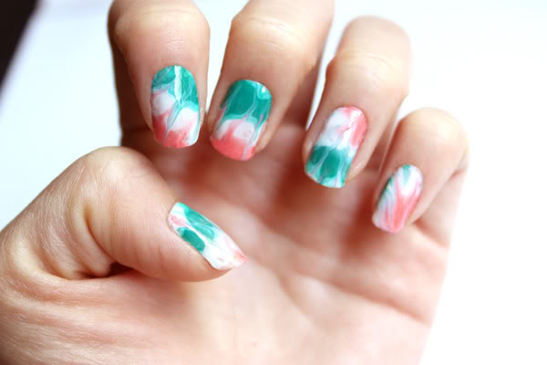 Syl and Sam: 240: tutorial - dry water marble nails