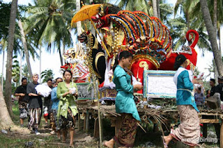 ngaben gianyar bali