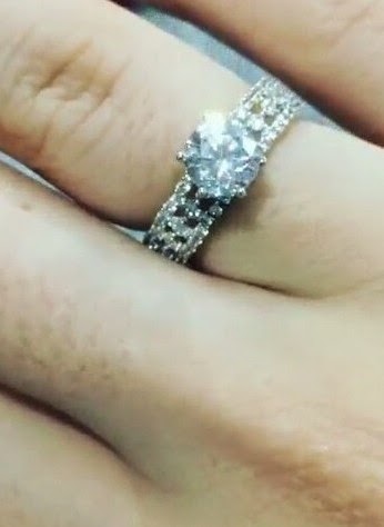 a IK Ogbonna's fiancee Sonia Morales flaunts her engagement ring