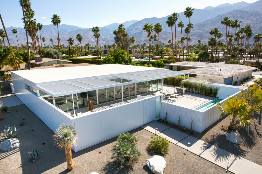 Prefab Modular Homes and Buildings Prefab Desert Two house in Palm Springs, California