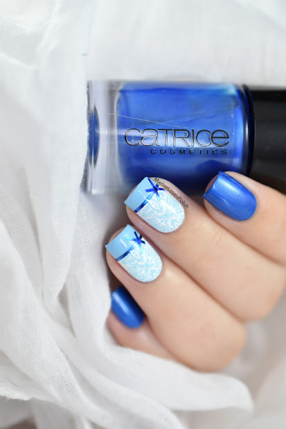 christmas wrapping paper nail art