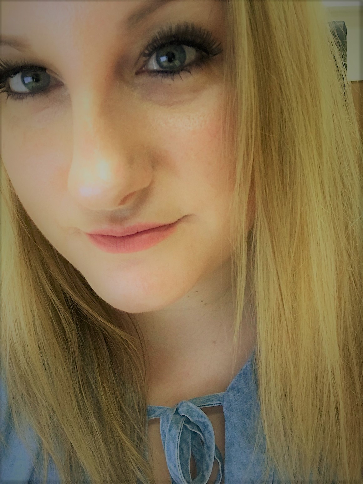 Kathryn's Loves MAC Powder Kiss Lipstick Reverence Review + Swatch