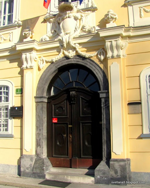 Gruberjeva palača, Ljubljana