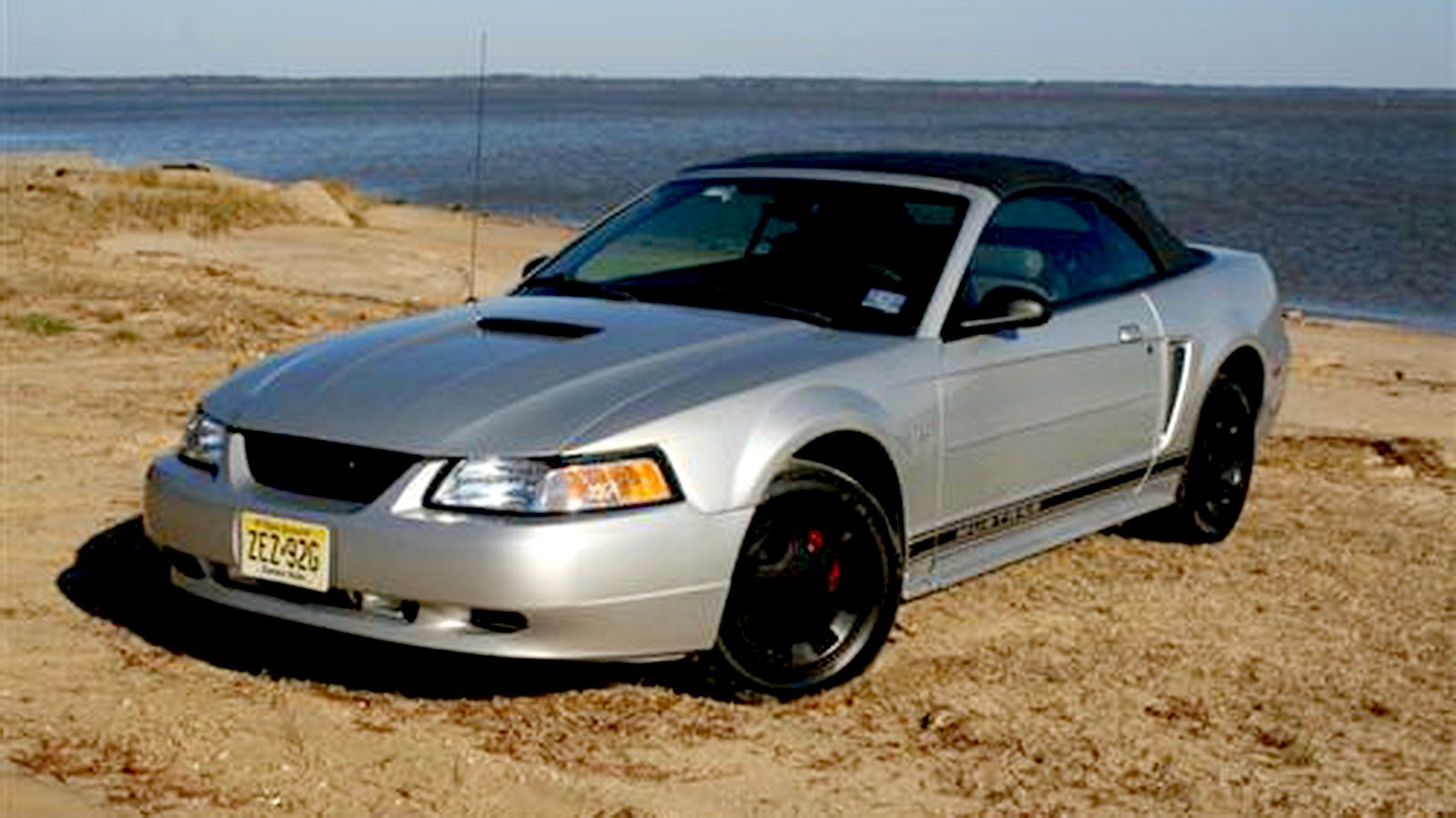 Ford Mustang Convertible 2000