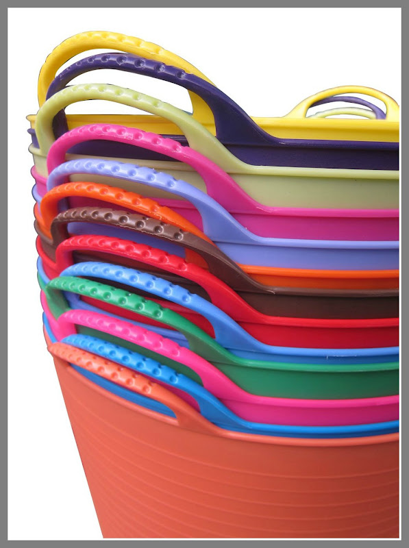 Buckets of Love - Hugga Hippo Beale Street Blue