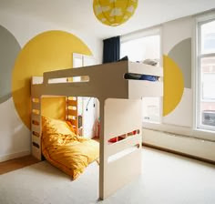 http://rafa-kids.blogspot.com.es/2013/05/rafa-kids-f-bunk-bed-in-yellow-room.html
