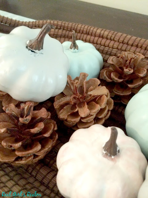 Paint your pumpkins with chalk paint for a neutral look