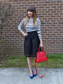 Shinymix.com statement necklace, Gap Tee, Forever21 Skirt, Kate Spade New York Jenny Bag, as featured on House Of Jeffers | www.houseofjeffers.com