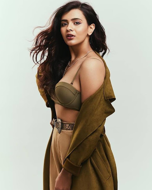 Hebah Patel Hot Photos Sexy Bikini Images Gallery HQ Pics Navel Queens Hebah Patel Hot Photos Sexy Bikini Images Gallery HQ Pics Navel Queens