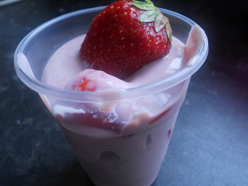 Iced Strawberry Dessert vegan and sugar free