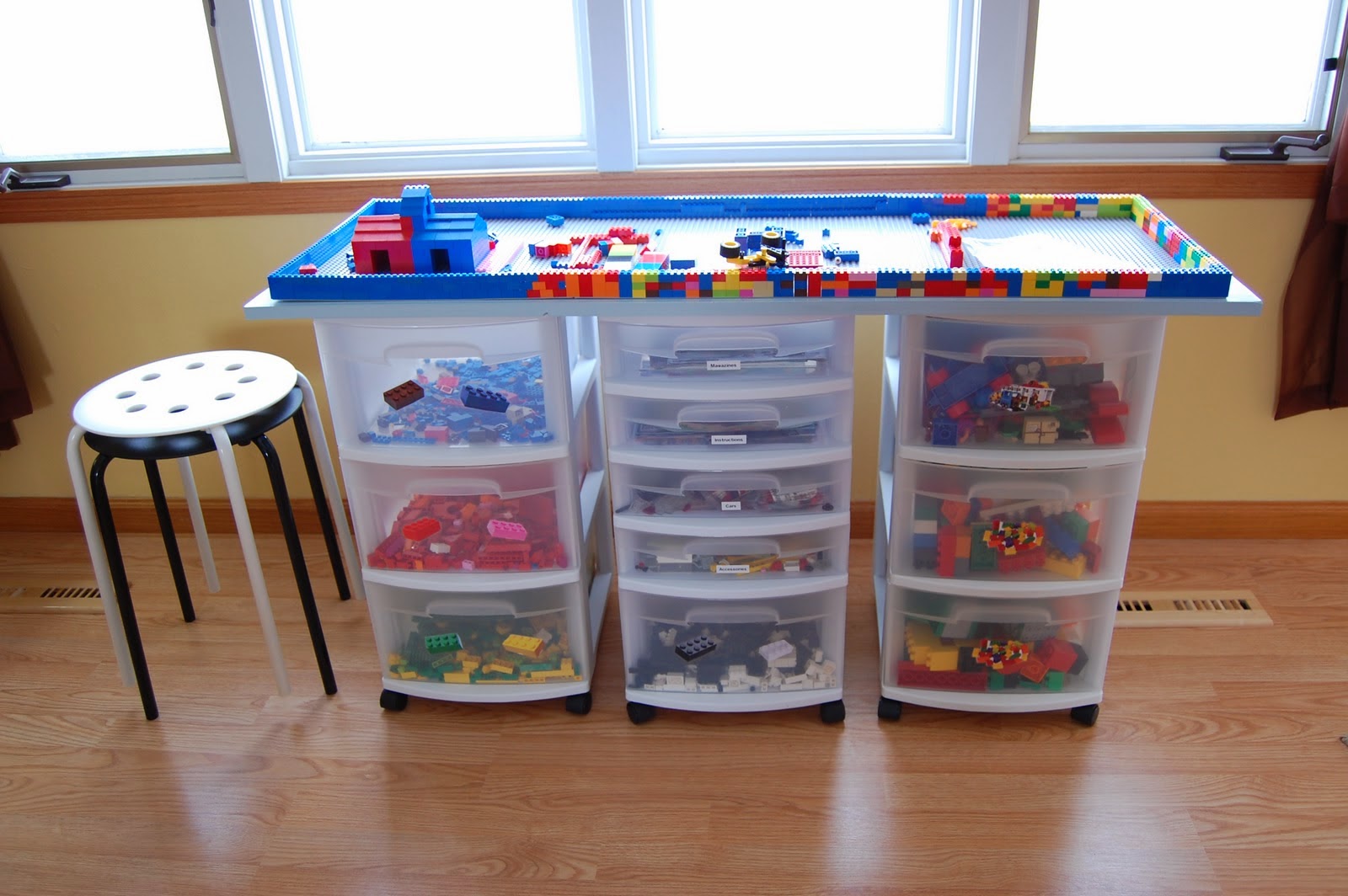 cómo organizar piezas de lego