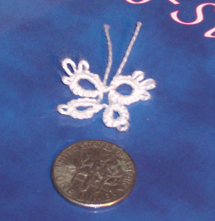 Ravings of a Mad Crafter Tatting with shuttles