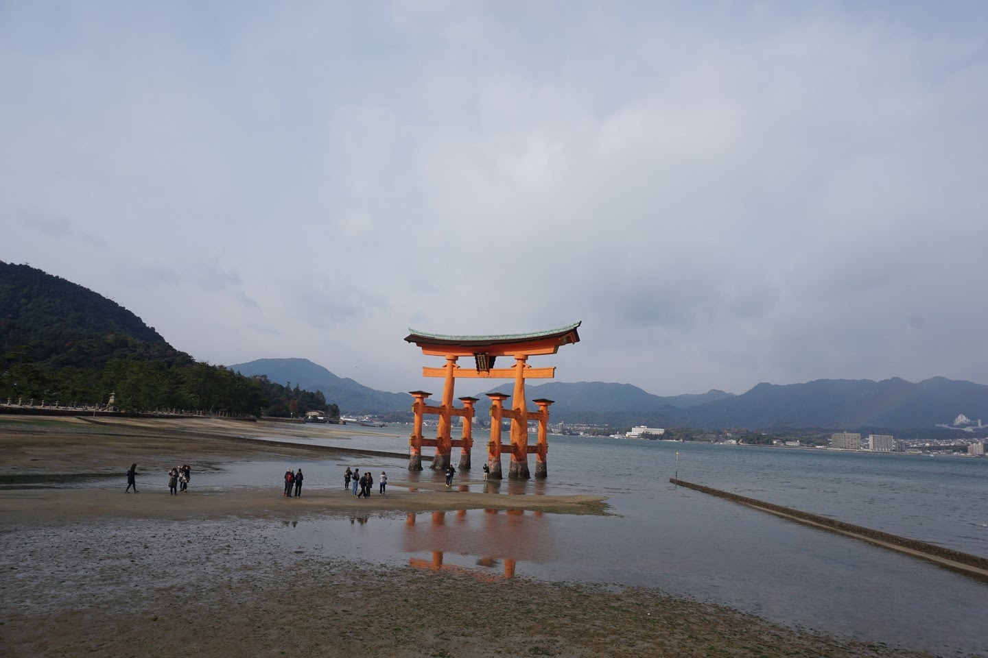 Reach For The Star 日本 山陽九州 1512年末廣島山口行博多進出 Day2 3 嚴島神社與うえの穴子魚飯