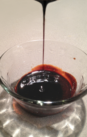 Image of agrodolce sauce thicened and ready to serve