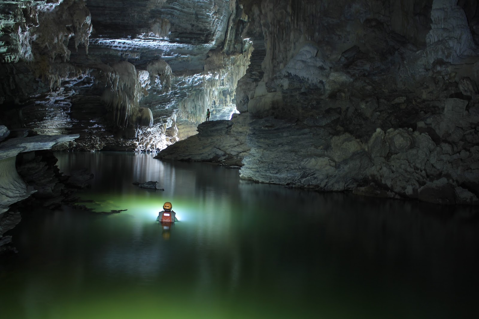 Descending into the pitch black caves of Tu Lan