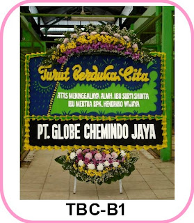  Kirim karangan bunga papan ucapan duka cita untuk orang meninggal  Kirim Bunga Duka Cita ke Serang Banten