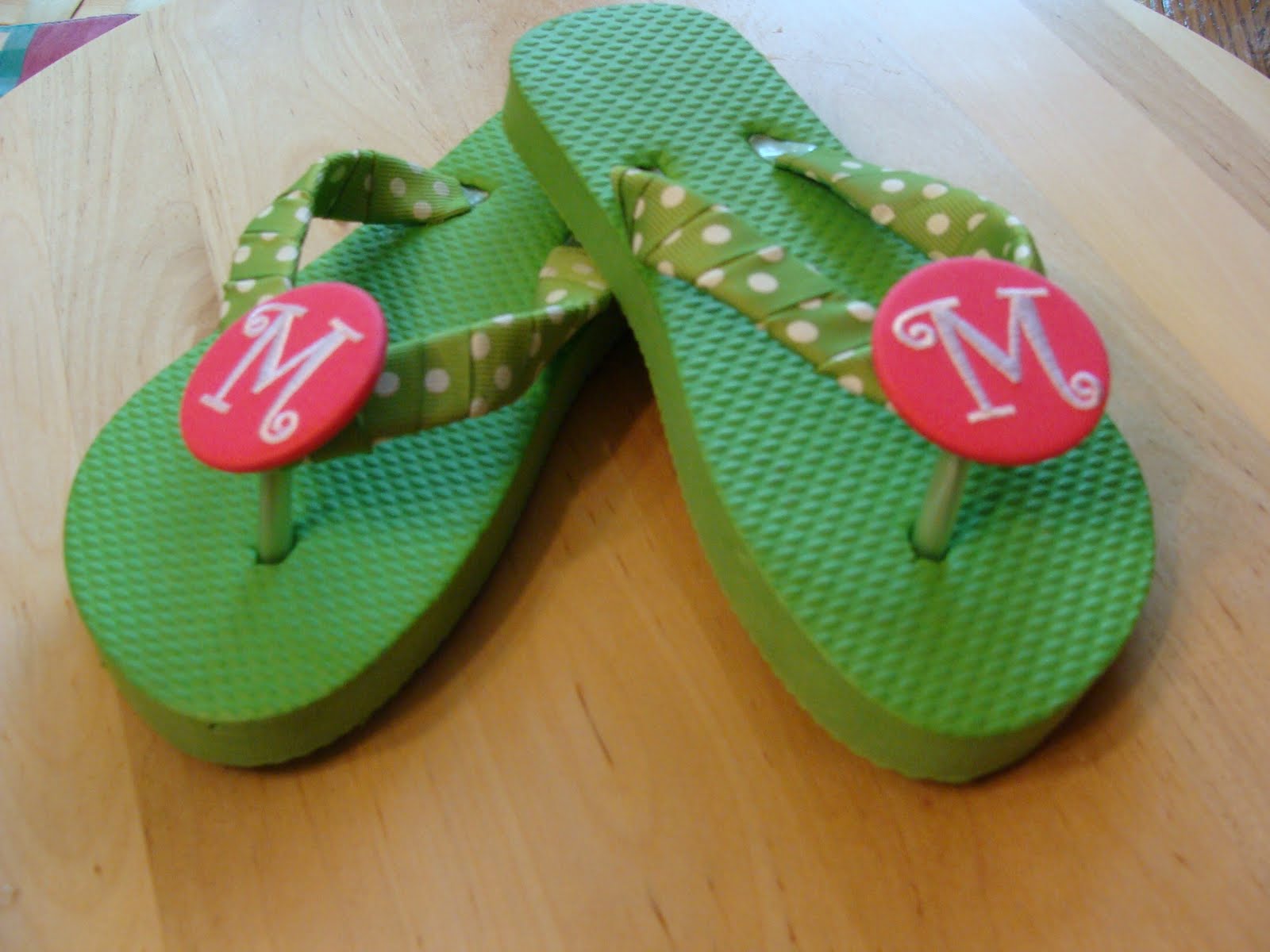 Ruffles and Ribbons Designs: Ribbon Wrapped Sandals