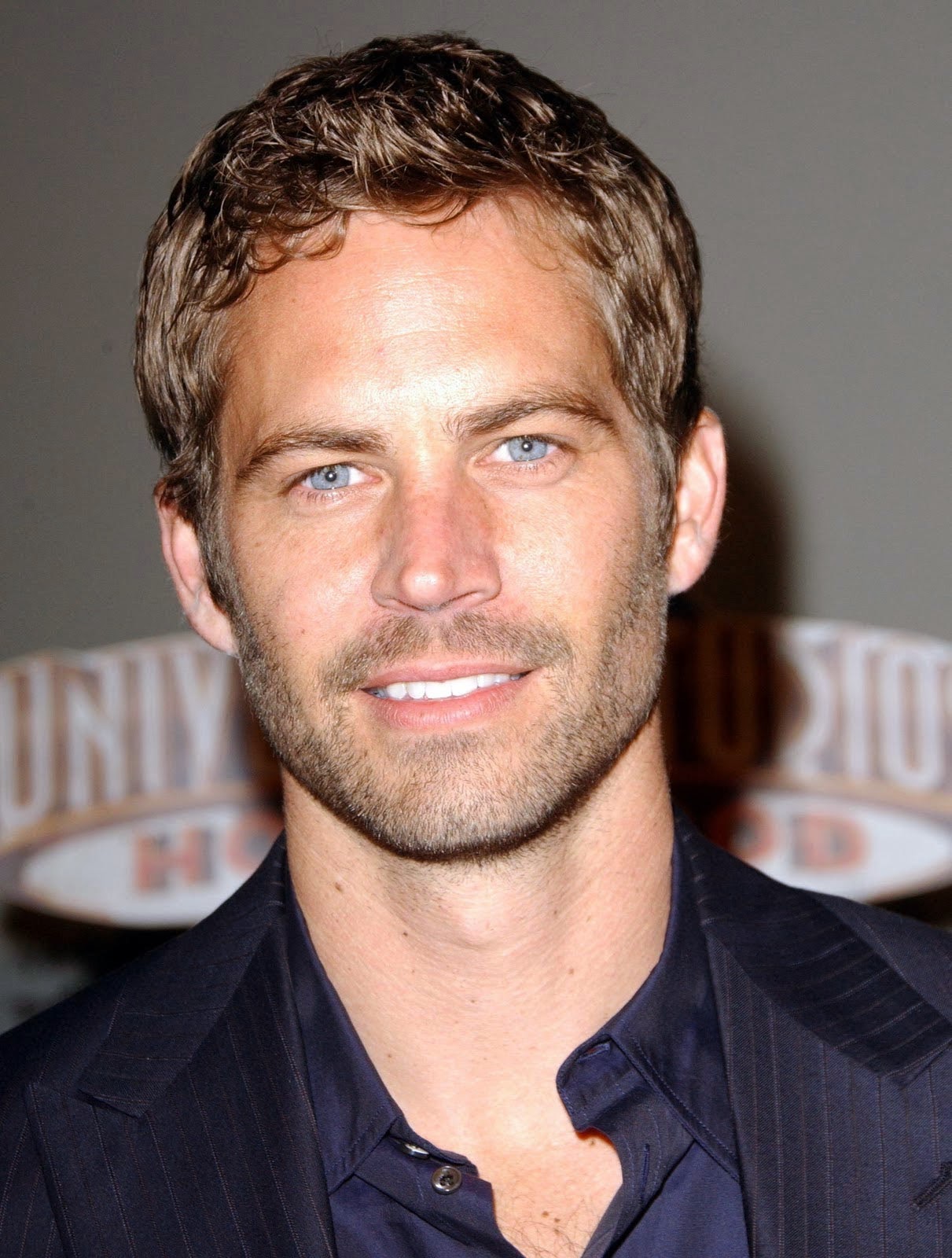 Biodata Paul Walker & Foto Semua Tentang Artis