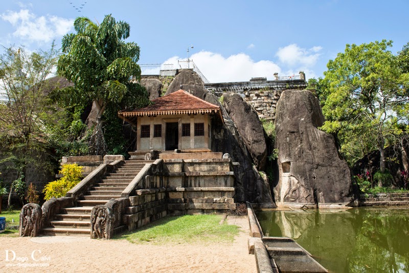 Sri Lanka, la lagrima de la India - Vuelta al Mundo - Blogs de Sri Lanka - Anuradhapura antigua capital de Sri Lanka. (2)