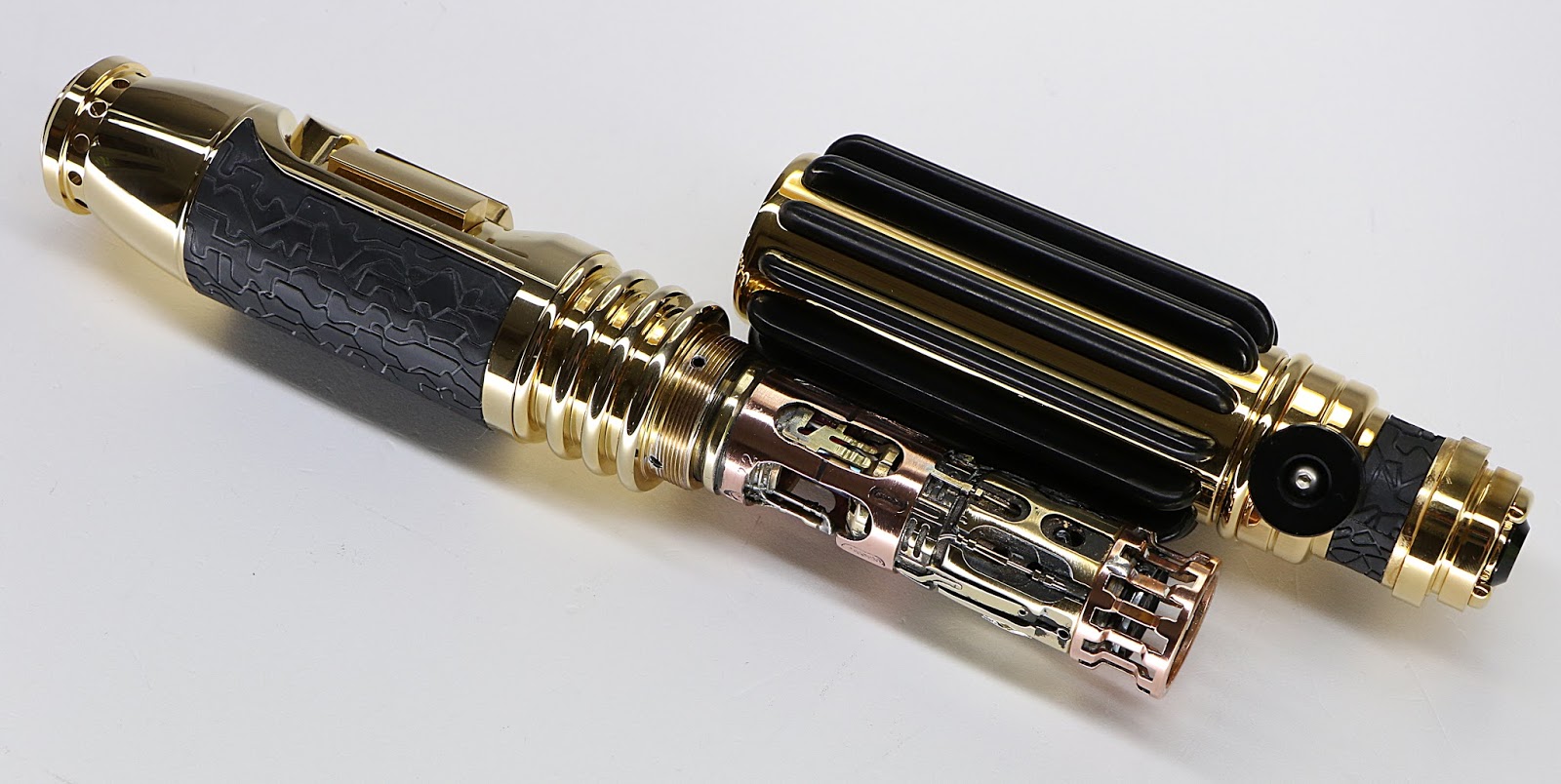 ROLIGHTSABERS Mace Windu Legend Lightsaber 24K gold