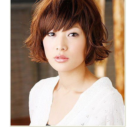Model Rambut Wanita Bergelombang - Model Rambut