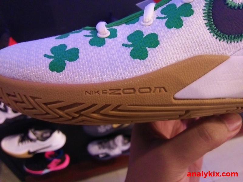 nike kyrie flytrap celtics