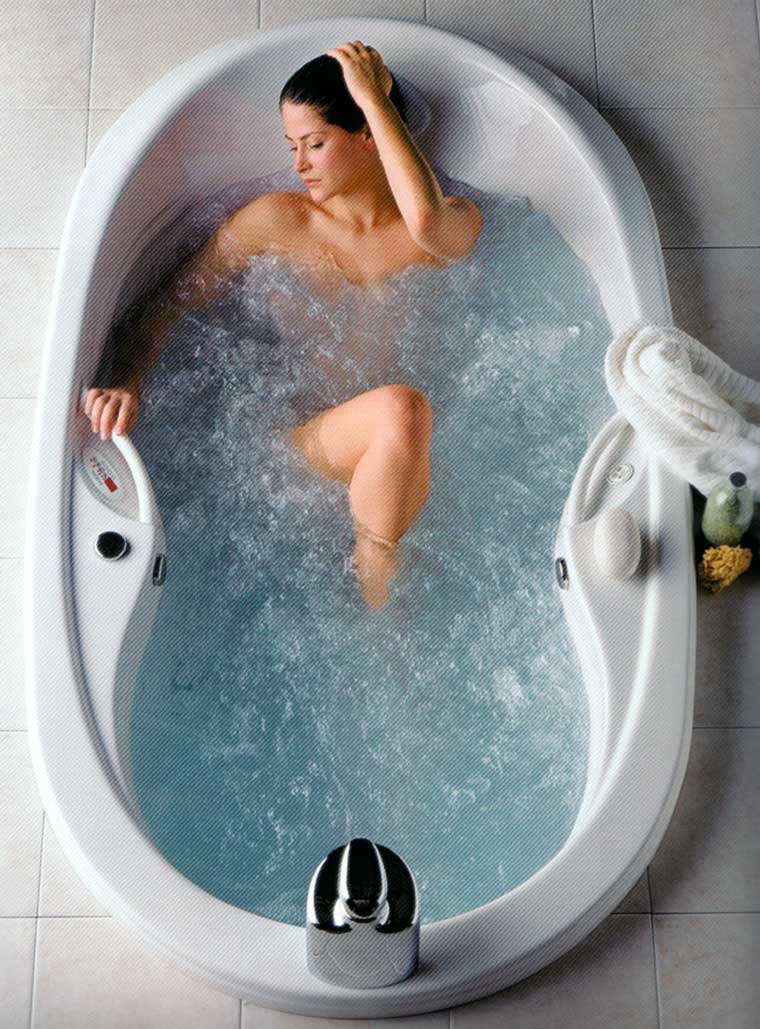 ROSE WOOD FURNITURE jacuzzi bathtubs