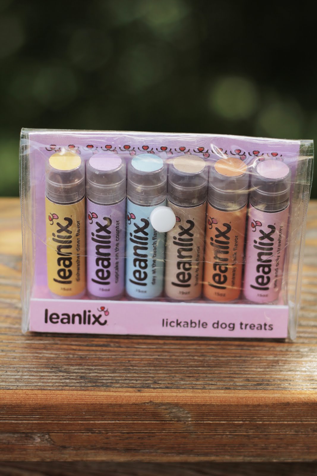 Leanlix Low Calorie Dog Treat / Reward System Review & Giveaway All