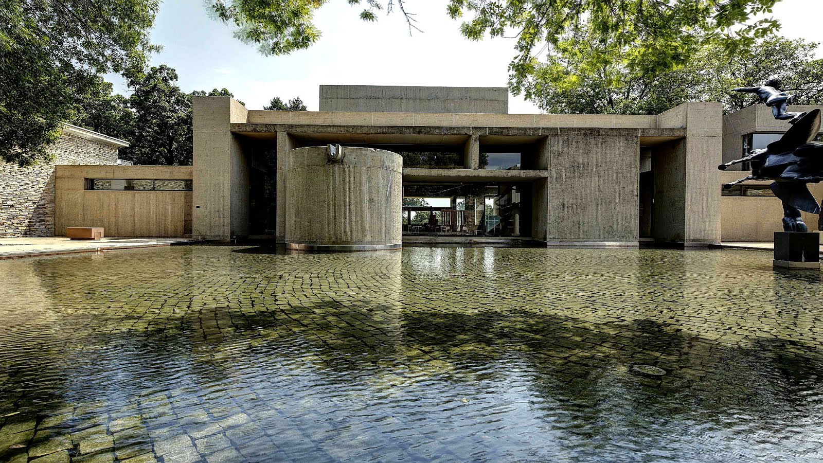 Des Moines Art Center Museum Trip to Museum