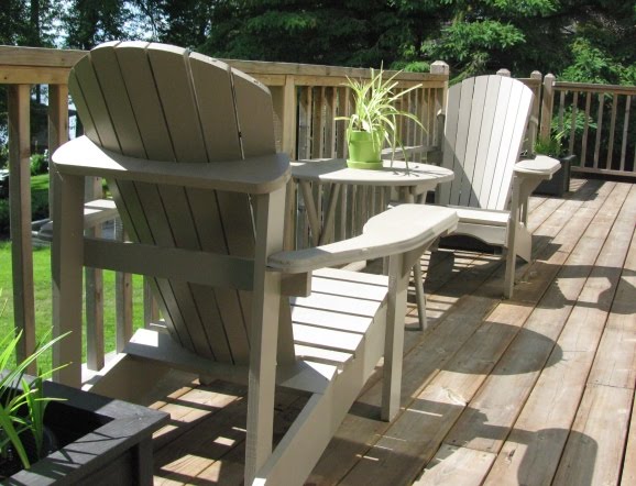 j and l projects: DIY Project Five- Painting an Outdoor Table