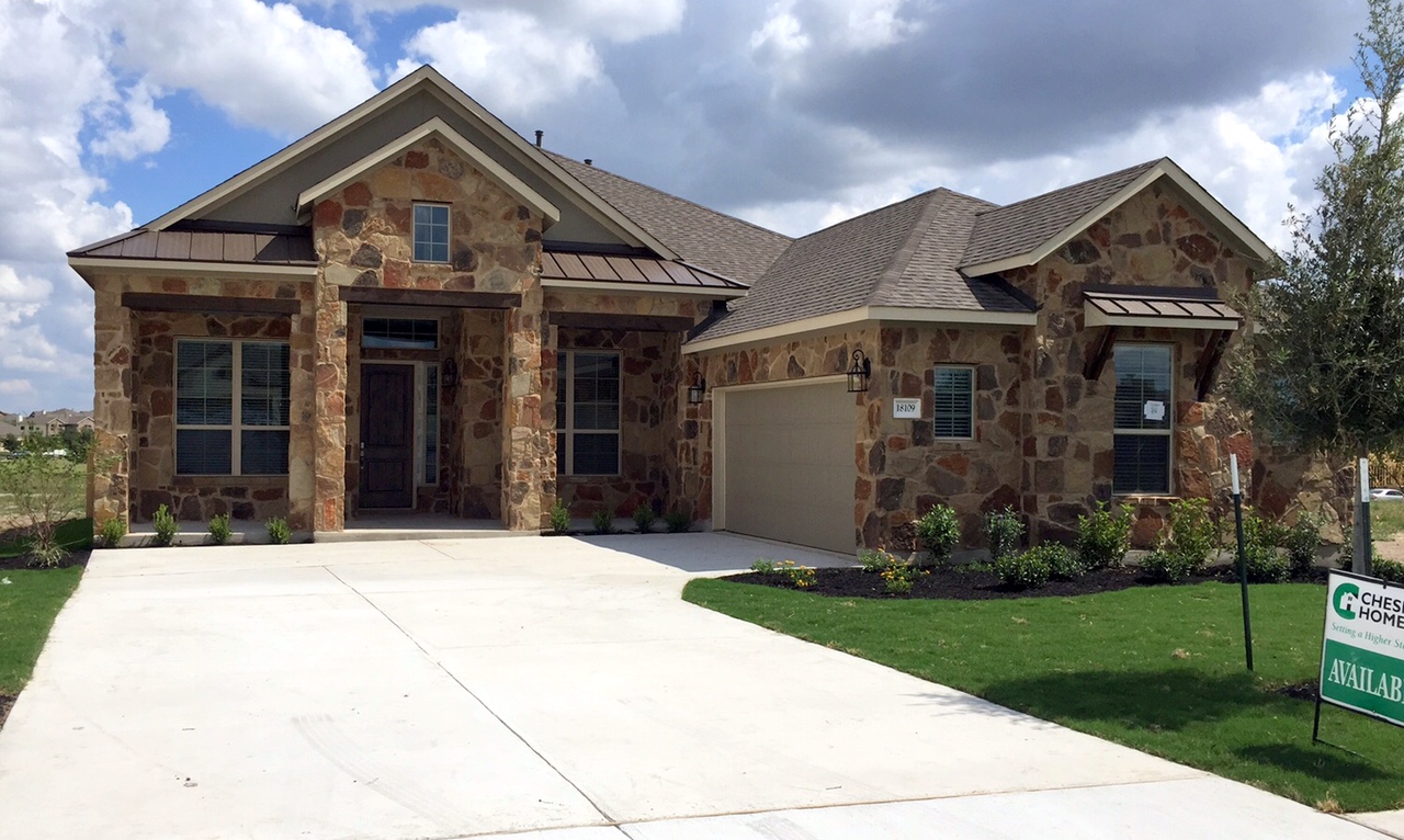 SOLD!!! 3 Bedroom, 4 Bath Home in Falcon Pointe