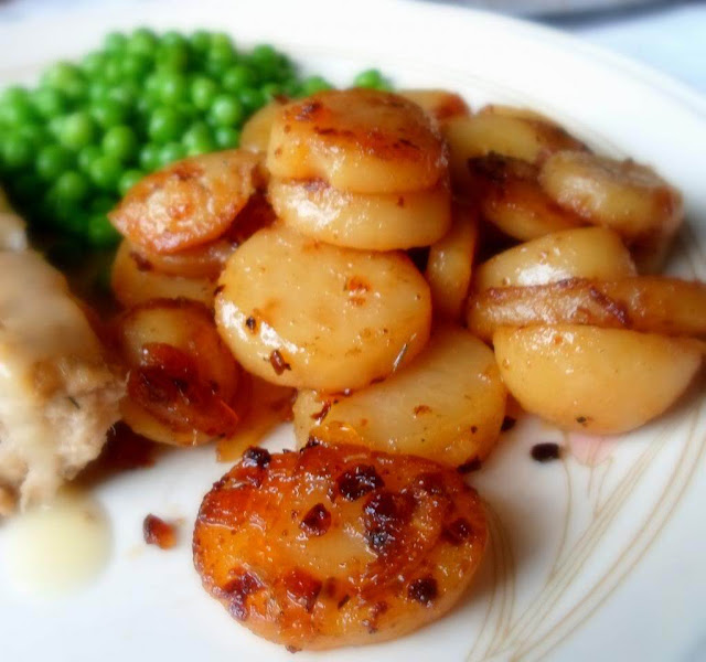 Crustless Salmon Pie